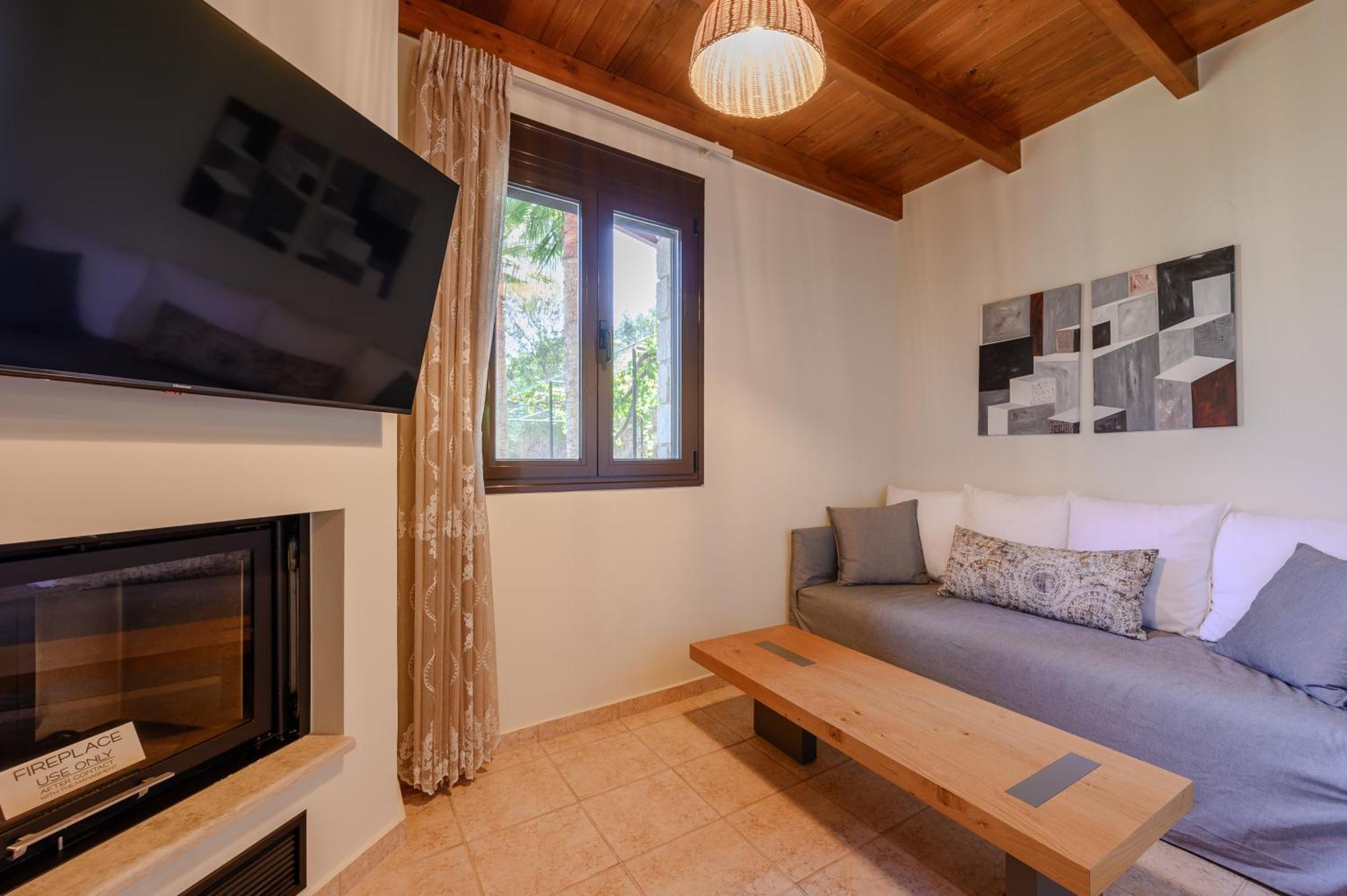 Kipo Paradiso Spa, Yoga & Gym Resort Kirianna Extérieur photo